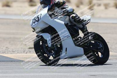 media/Oct-02-2025-Racers Edge (Thu) [[2c91cb6ab3]]/3-B Group/Session 3-Turn 16 (12pm)/